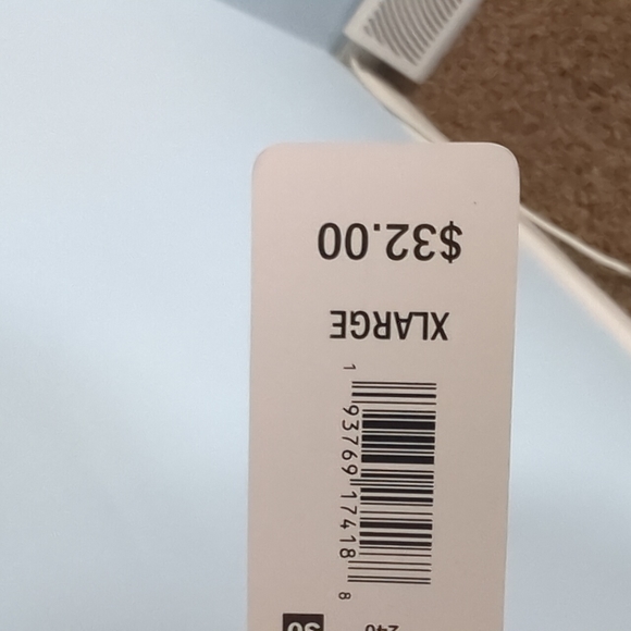 Pink Lace Top - Picture 4 of 4